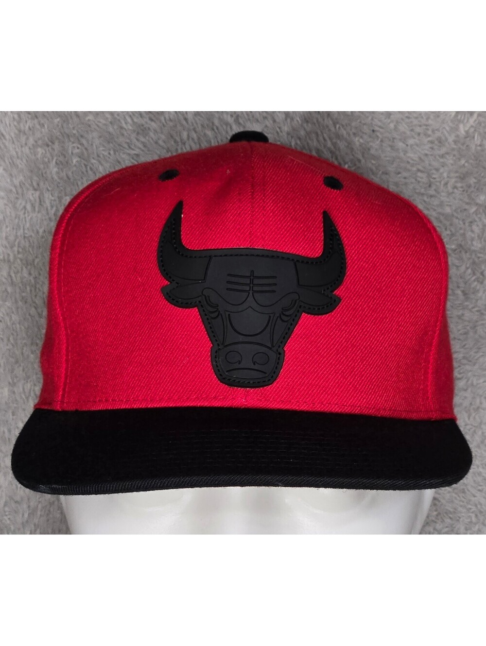 Mitchell & Ness Chicago Bulls Red Black Snapback Hat Rubber Logo NBA Cap